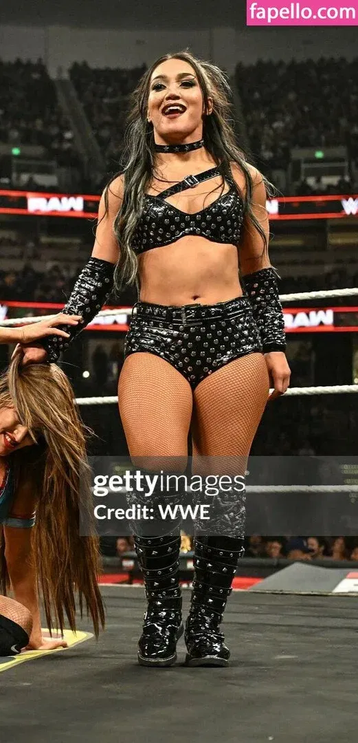 Roxanne Perez Onlyfans Photo Gallery 