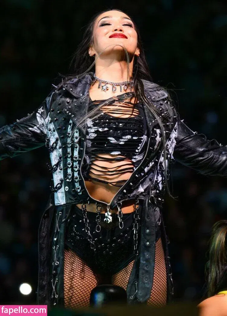 Roxanne Perez Onlyfans Photo Gallery 