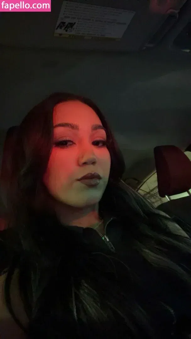 Roxanne Perez Onlyfans Photo Gallery 