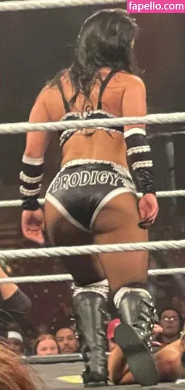 Roxanne Perez Onlyfans Photo Gallery 