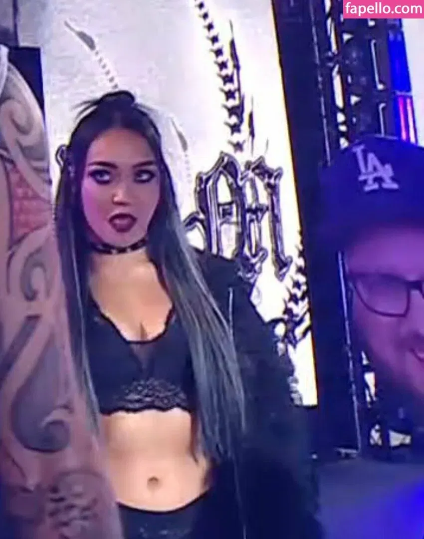 Roxanne Perez Onlyfans Photo Gallery 