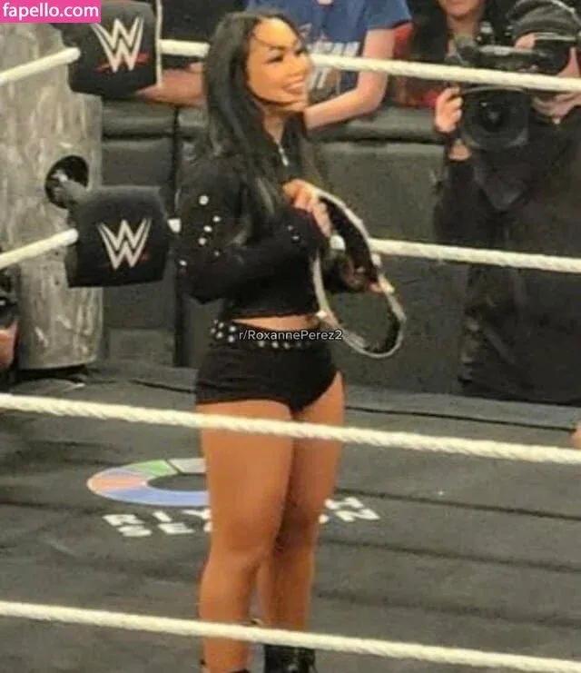 Roxanne Perez Onlyfans Photo Gallery 