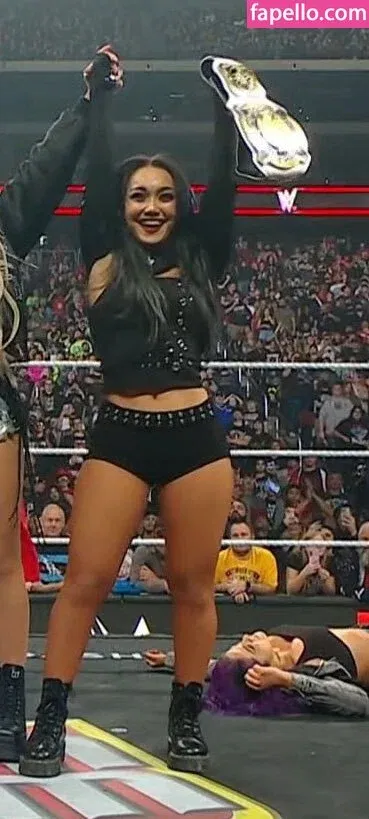 Roxanne Perez Onlyfans Photo Gallery 