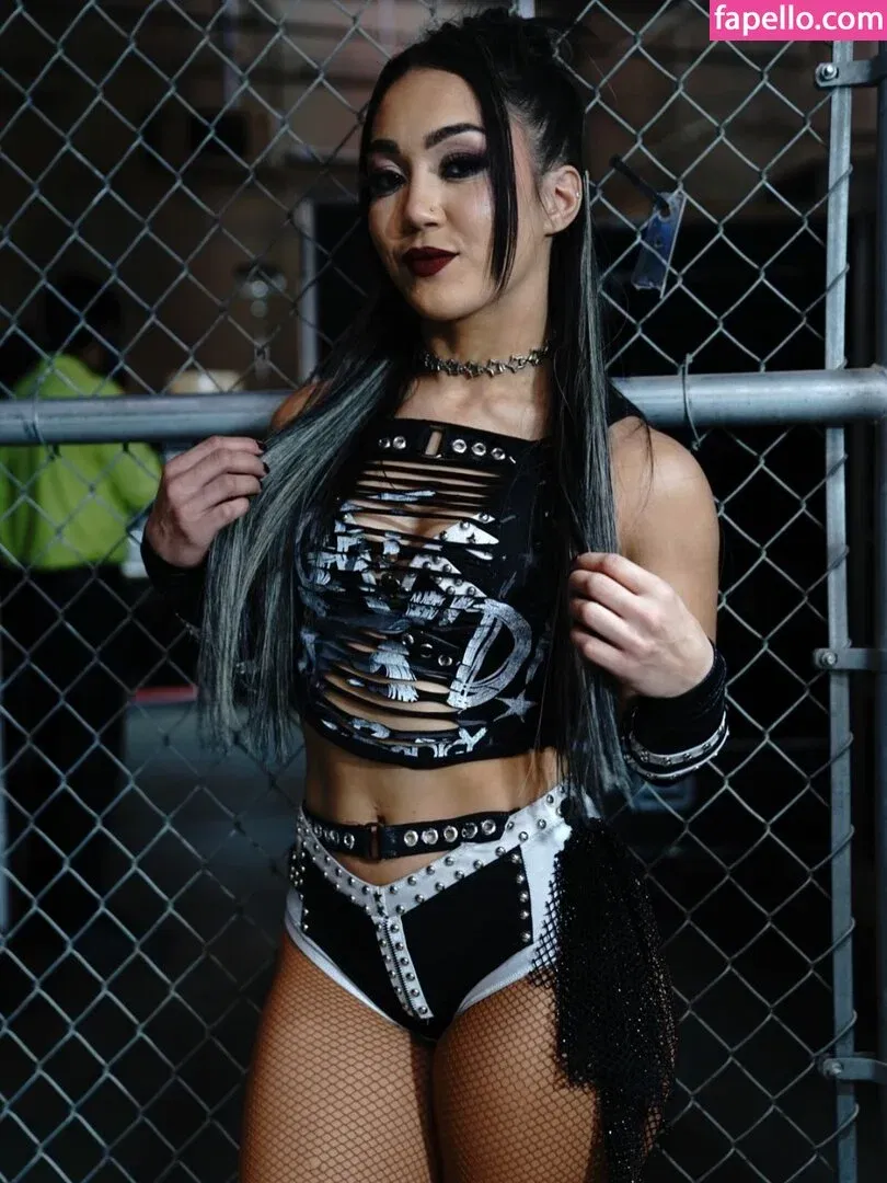 Roxanne Perez Onlyfans Photo Gallery 