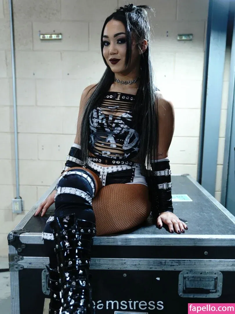 Roxanne Perez Onlyfans Photo Gallery 