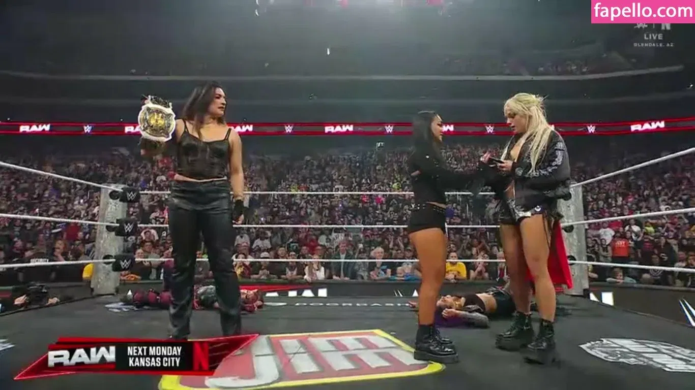 Roxanne Perez Onlyfans Photo Gallery 