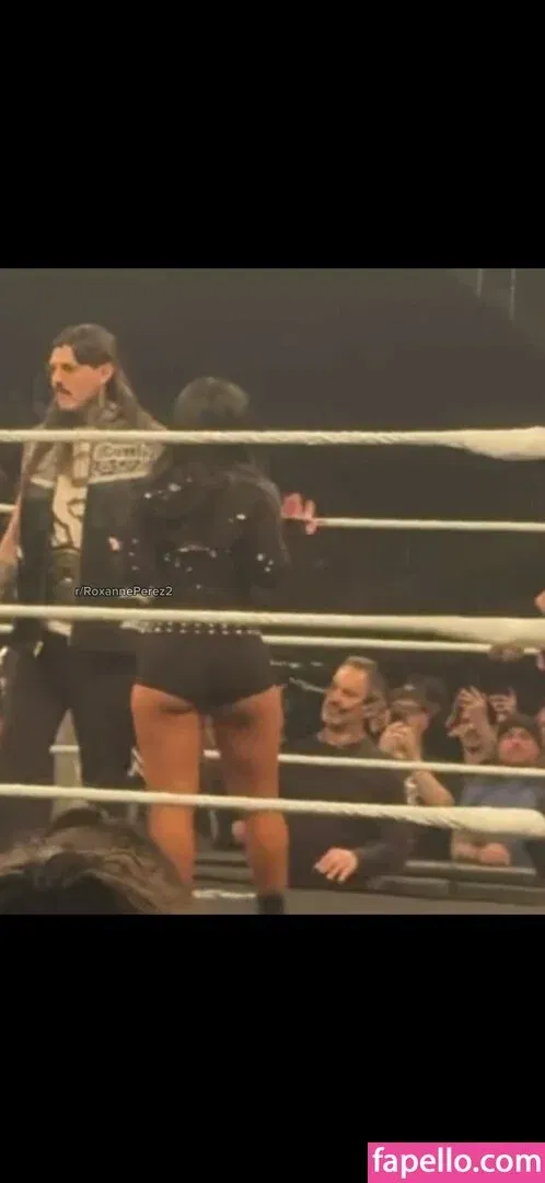 Roxanne Perez Onlyfans Photo Gallery 