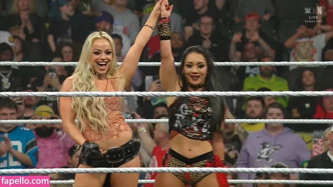 Roxanne Perez Onlyfans Photo Gallery 