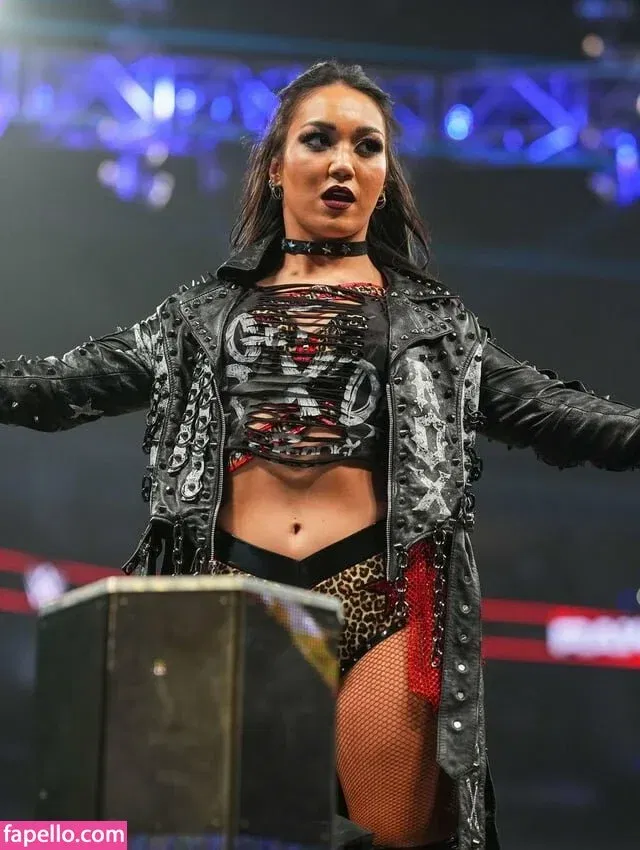 Roxanne Perez Onlyfans Photo Gallery 