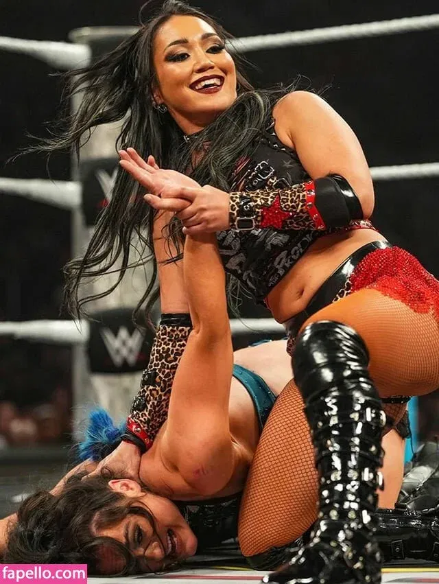 Roxanne Perez Onlyfans Photo Gallery 