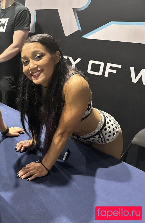 Roxanne Perez Nude Onlyfans Photo 43