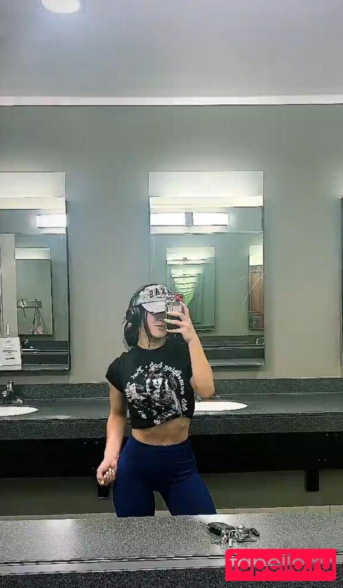 Roxanne Perez Nude Onlyfans Photo 25