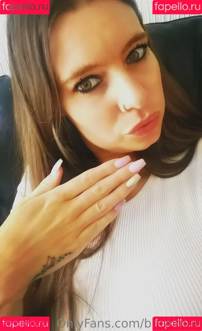 britaimee Onlyfans Photo Gallery 