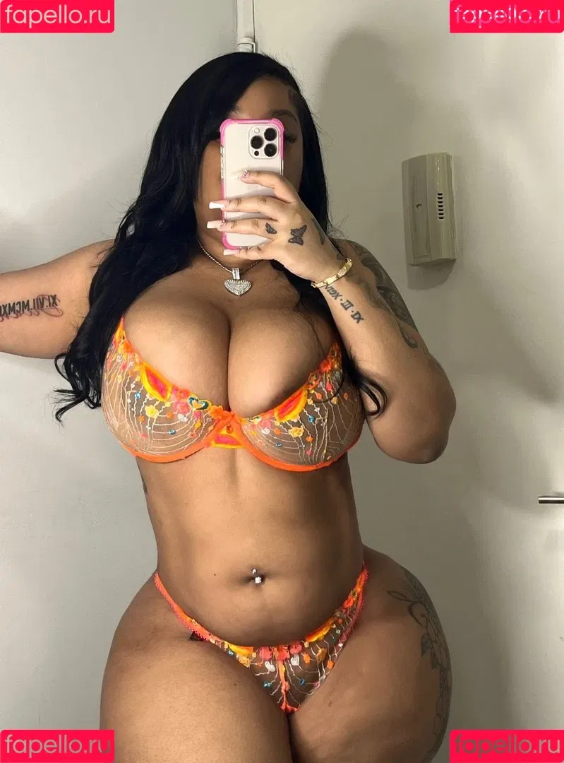 kinkykior Onlyfans Photo Gallery 