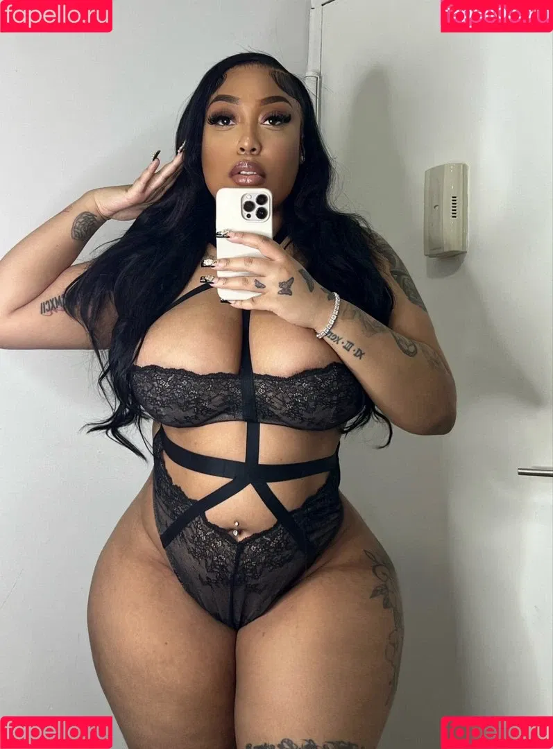 kinkykior Onlyfans Photo Gallery 