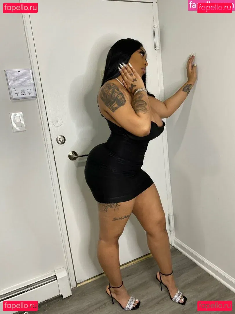 kinkykior Onlyfans Photo Gallery 