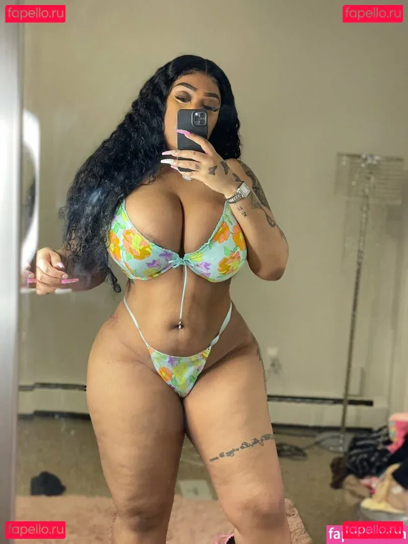 kinkykior Onlyfans Photo Gallery 