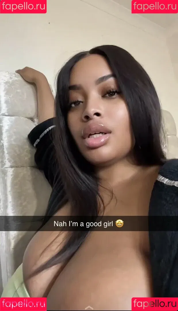Yathbeauty Onlyfans Photo Gallery 