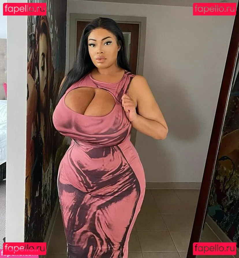 Yathbeauty Onlyfans Photo Gallery 