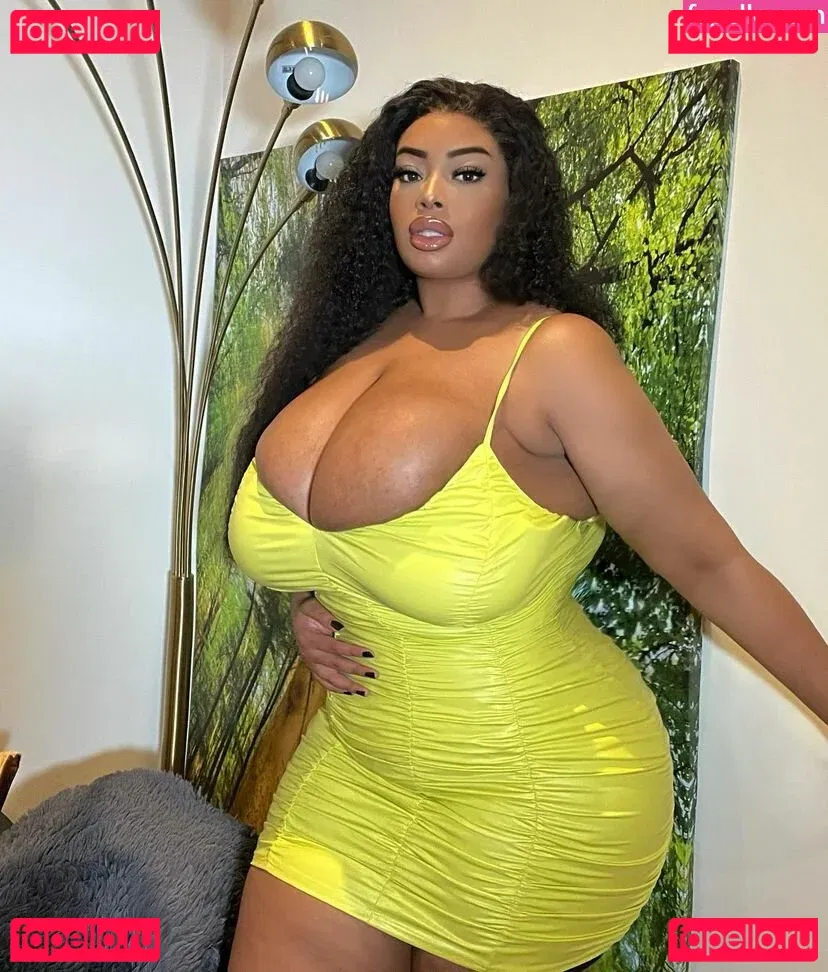 Yathbeauty Onlyfans Photo Gallery 