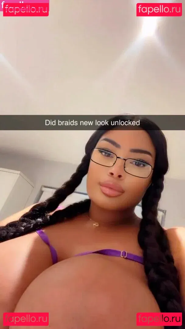 Yathbeauty Onlyfans Photo Gallery 