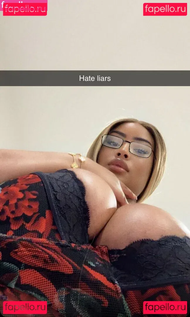 Yathbeauty Onlyfans Photo Gallery 