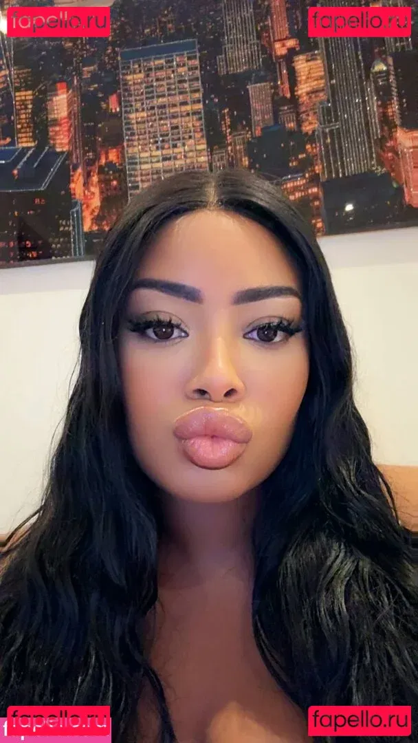 Yathbeauty Onlyfans Photo Gallery 