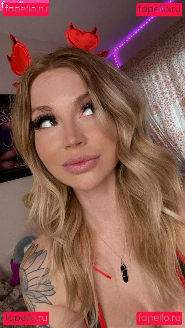 heyitsrylee Onlyfans Photo Gallery 