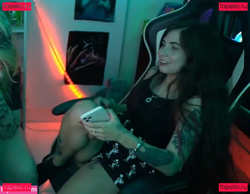 Diretora Muniz Onlyfans Photo Gallery 