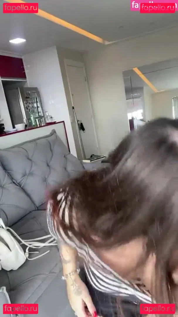 Diretora Muniz Onlyfans Photo Gallery 