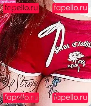 Diretora Muniz Onlyfans Photo Gallery 