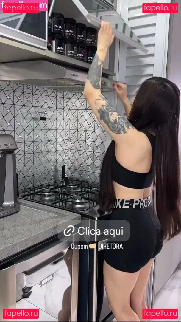 Diretora Muniz Onlyfans Photo Gallery 