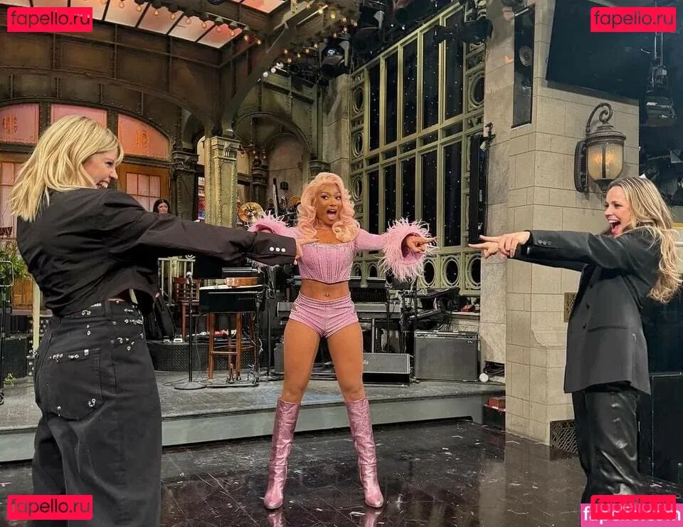 Renee Rapp Onlyfans Photo Gallery 