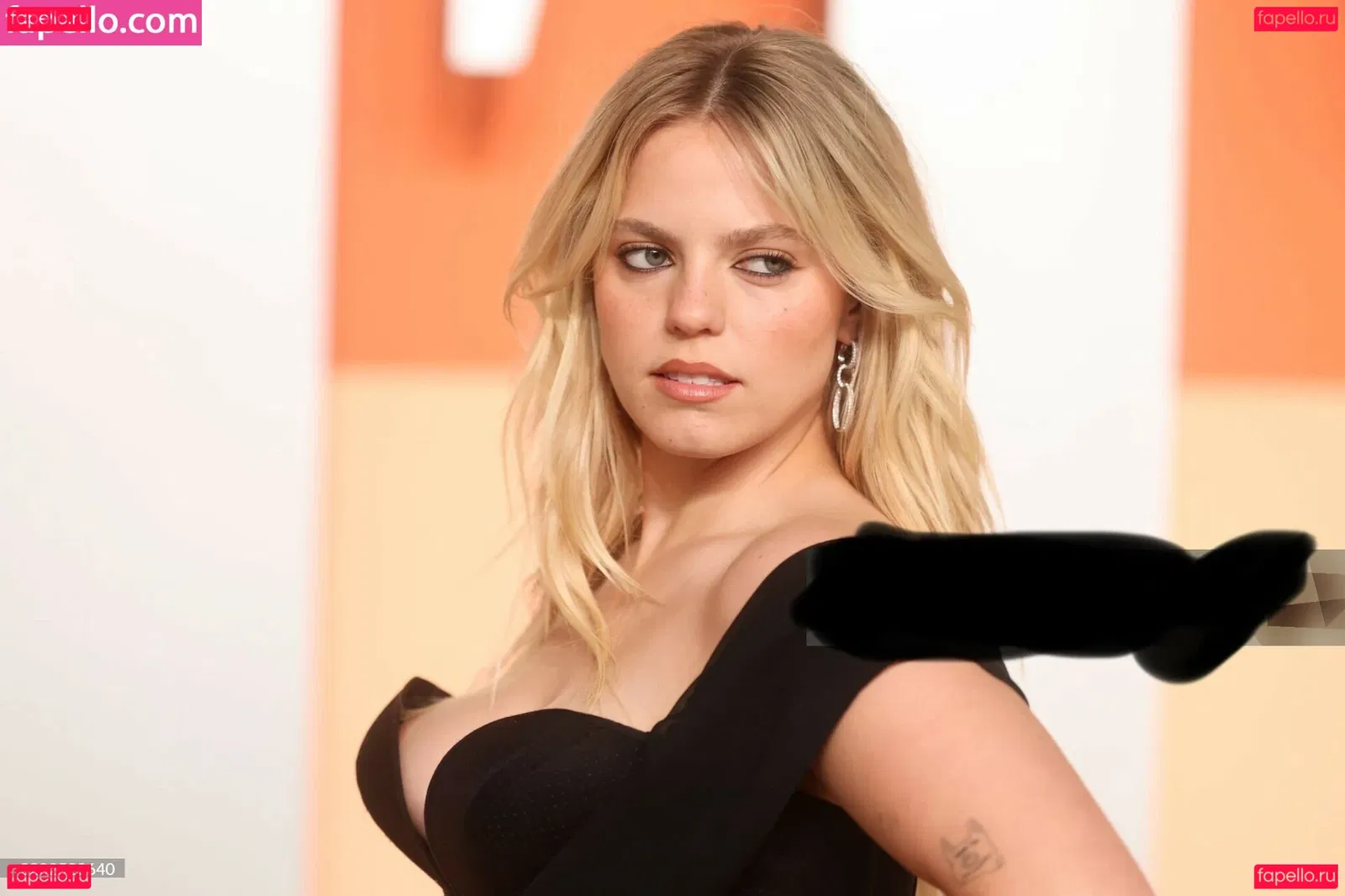 Renee Rapp Onlyfans Photo Gallery 