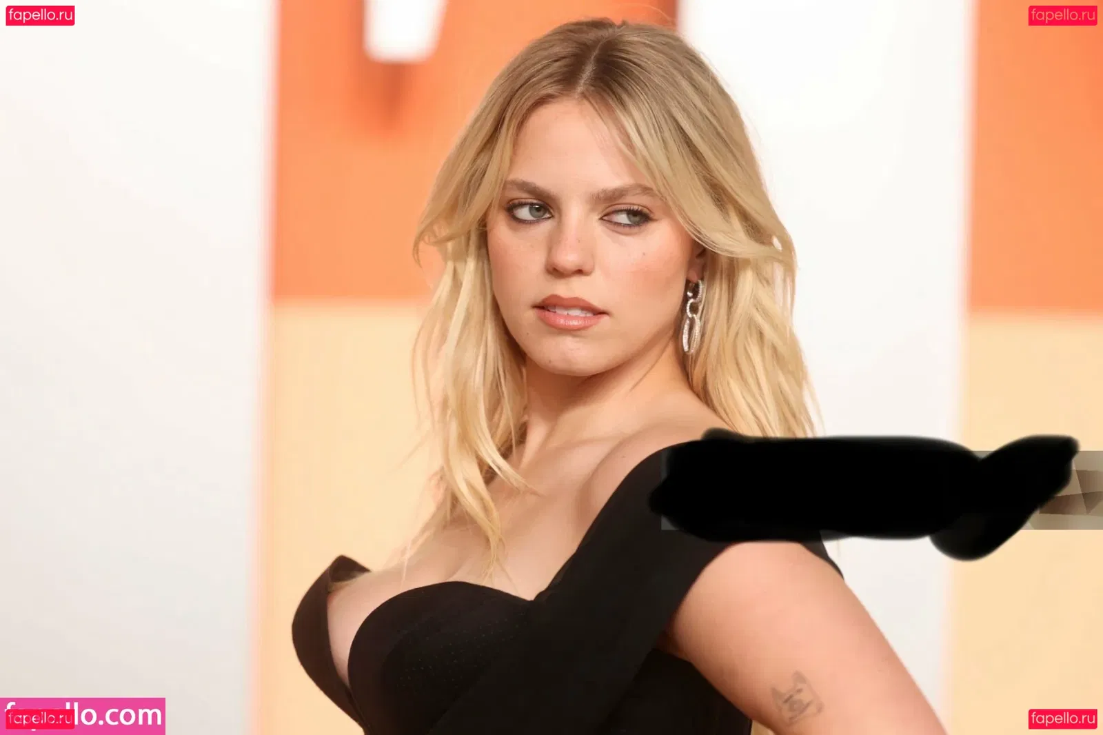 Renee Rapp Onlyfans Photo Gallery 