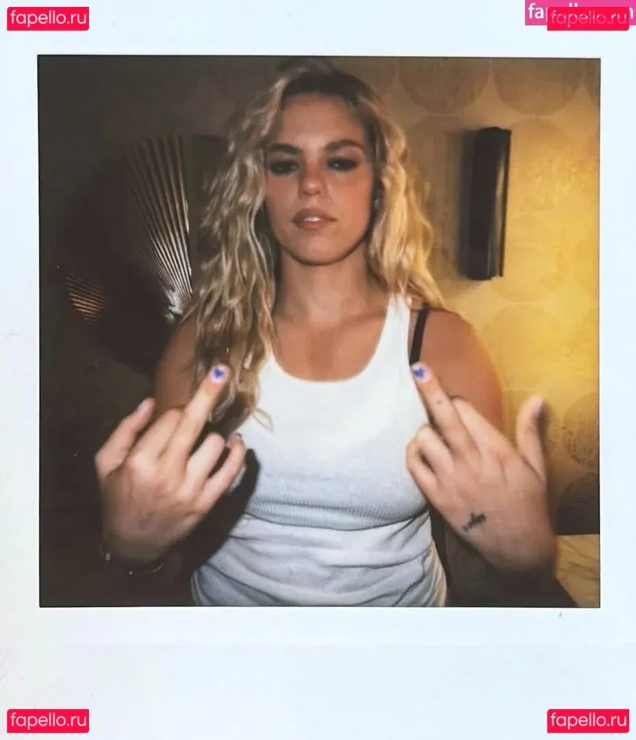 Renee Rapp Onlyfans Photo Gallery 