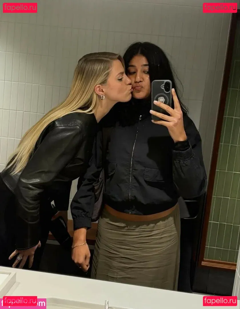 Renee Rapp Onlyfans Photo Gallery 