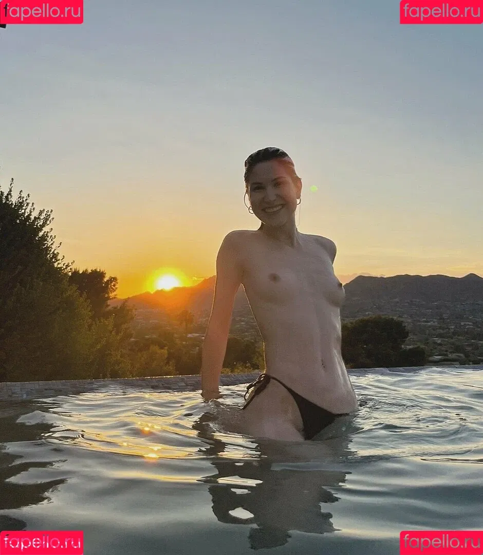 vadajade Onlyfans Photo Gallery 