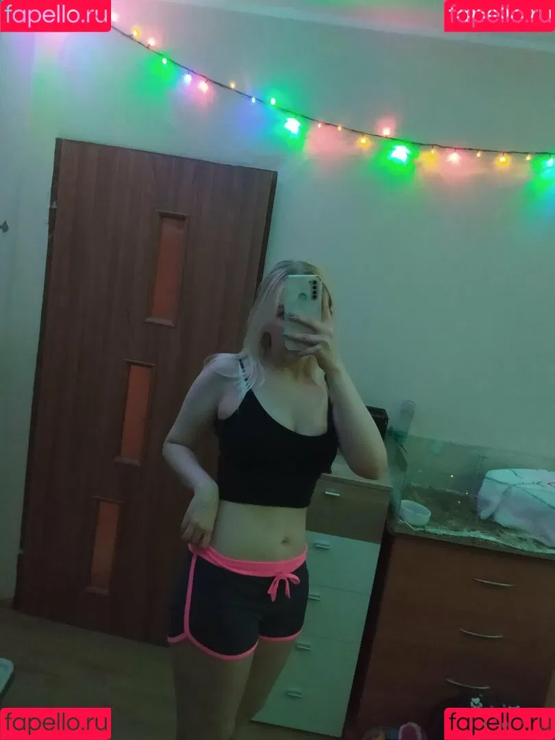 aestheticusernameuwu Onlyfans Photo Gallery 