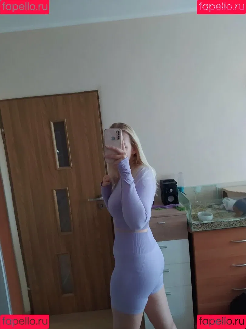 aestheticusernameuwu Onlyfans Photo Gallery 