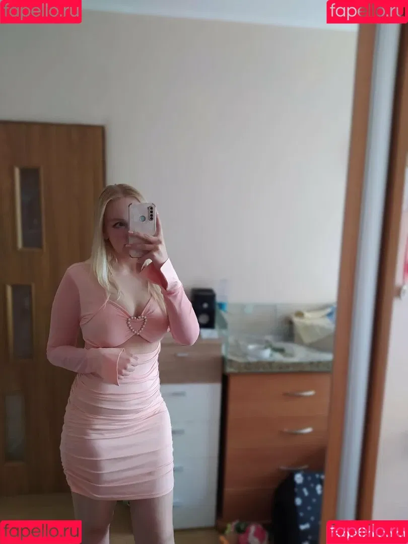 aestheticusernameuwu Onlyfans Photo Gallery 