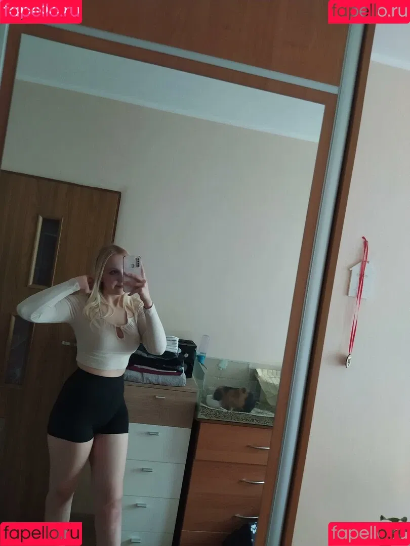aestheticusernameuwu Onlyfans Photo Gallery 