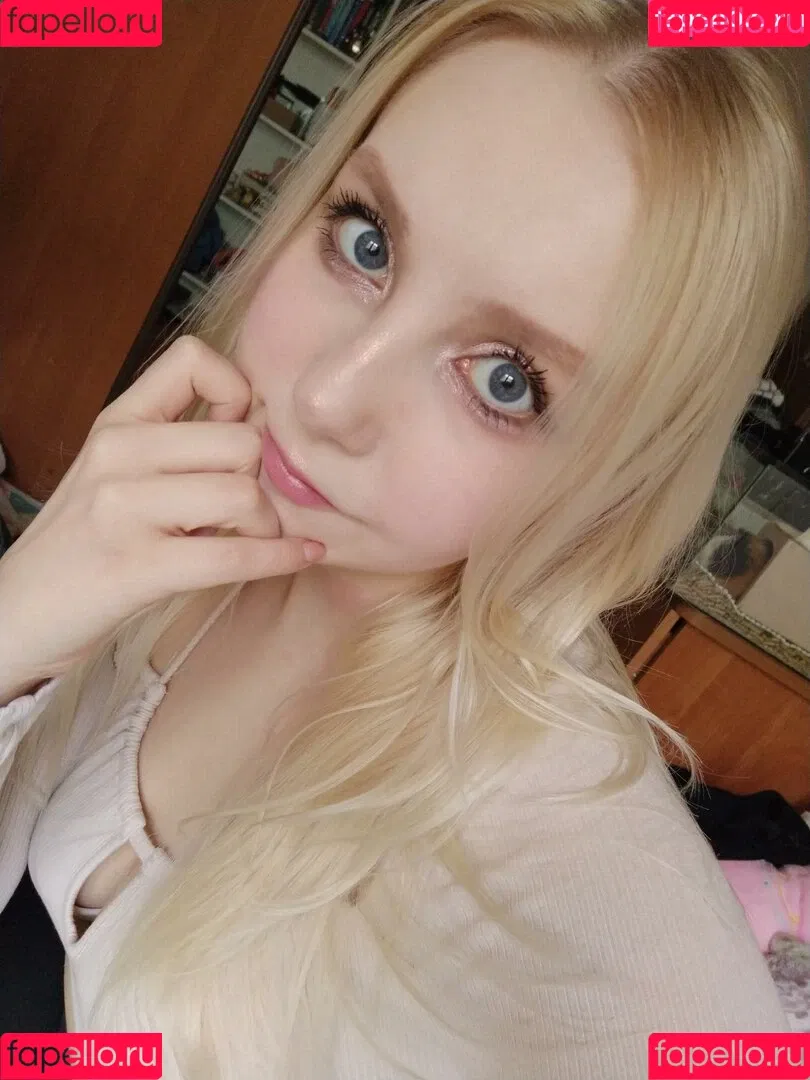 aestheticusernameuwu Onlyfans Photo Gallery 