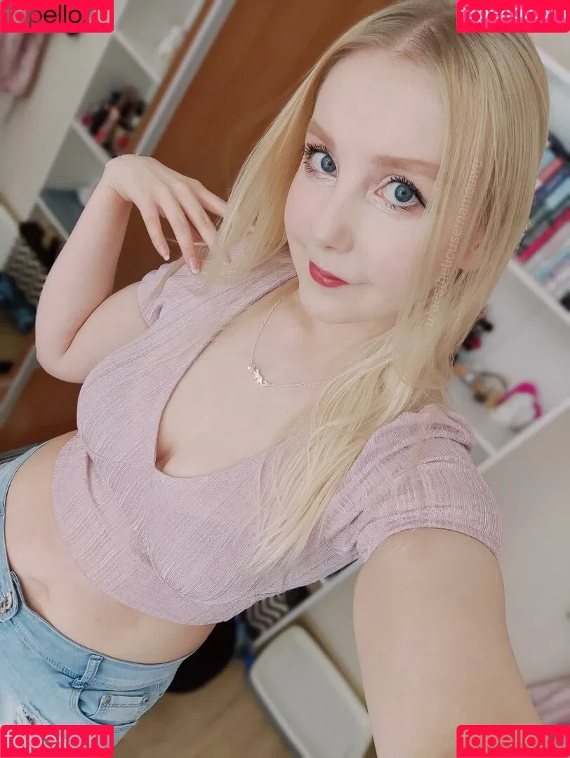 aestheticusernameuwu Onlyfans Photo Gallery 