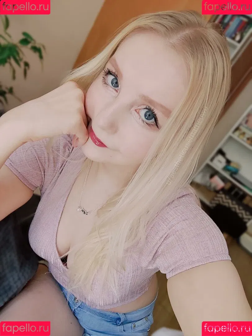 aestheticusernameuwu Onlyfans Photo Gallery 