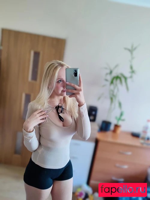 aestheticusernameuwu Nude Onlyfans Photo 16