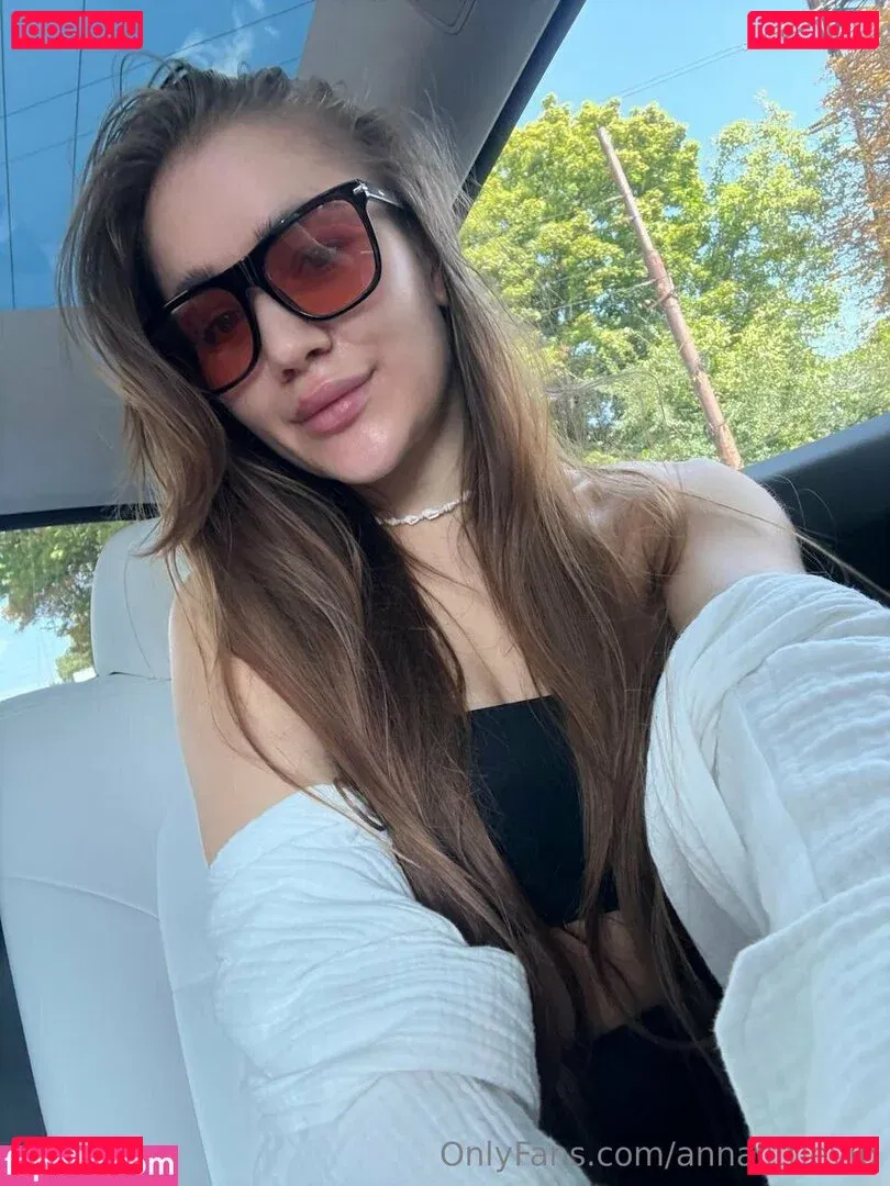 annalittlevip Onlyfans Photo Gallery 