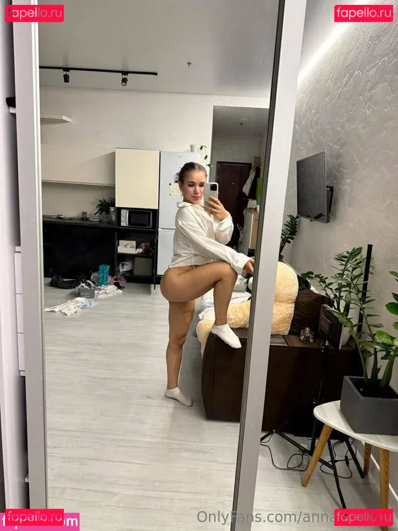 annalittlevip Onlyfans Photo Gallery 