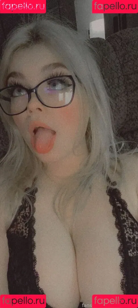 itsrumoonn Onlyfans Photo Gallery 