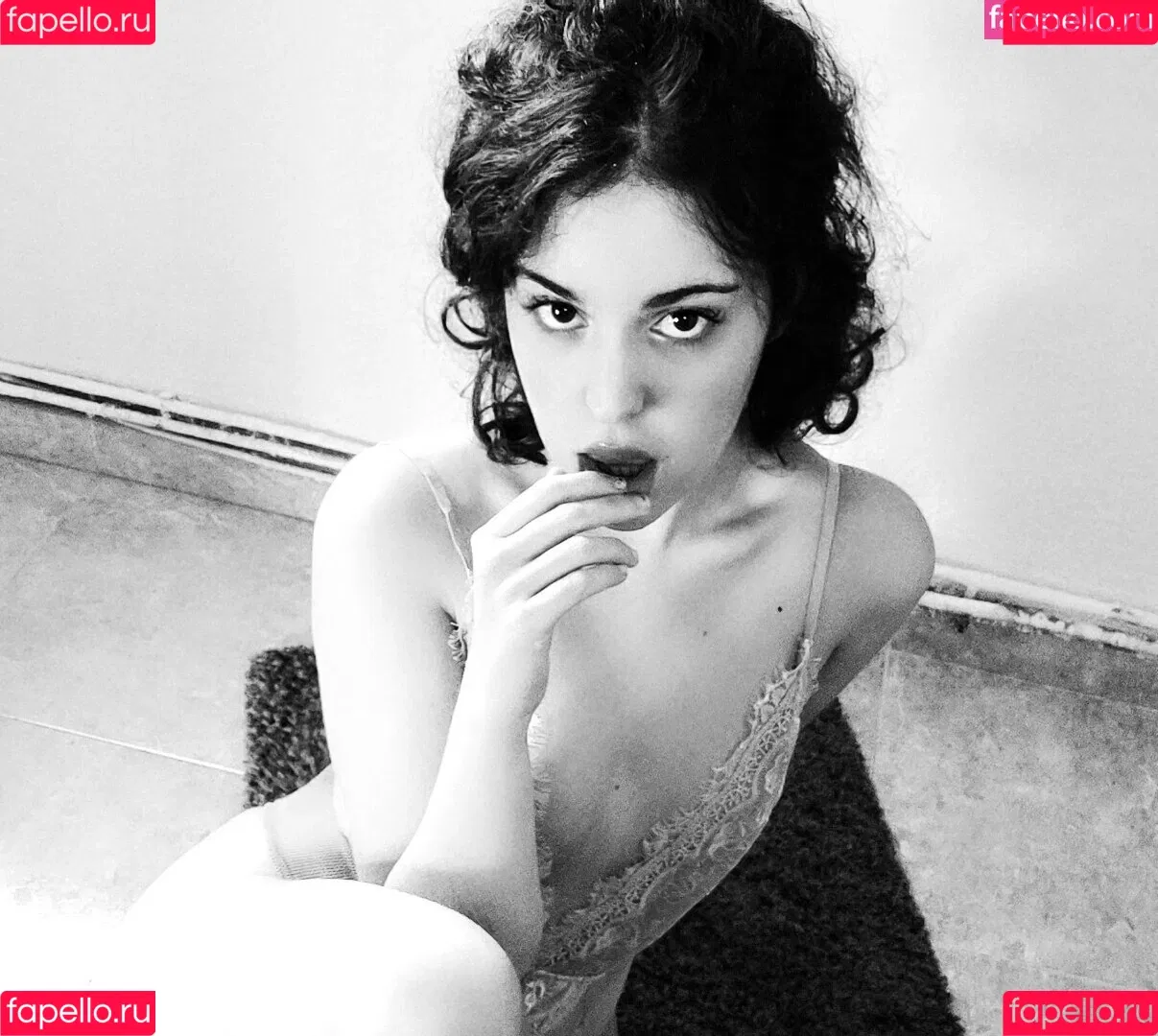 lovelyirene Onlyfans Photo Gallery 